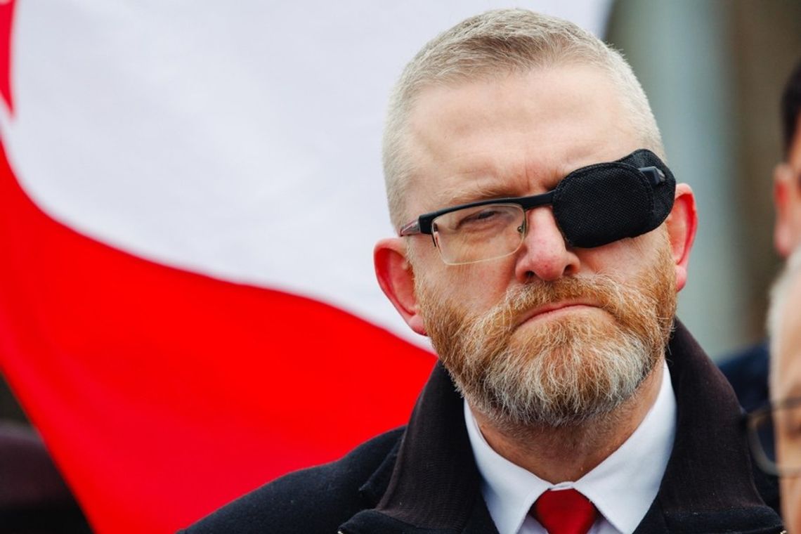 Ponad 31 tysięcy osób domaga się delegalizacji Konfederacji Korony Polskiej Grzegorza Braunem