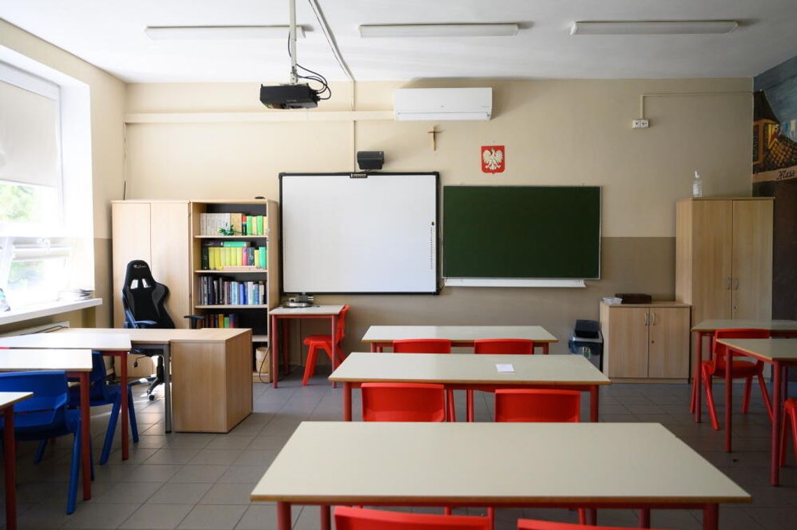 Ponad połowa Polaków (53,7 proc.) popiera wprowadzenie do szkół zajęć z edukacji zdrowotnej