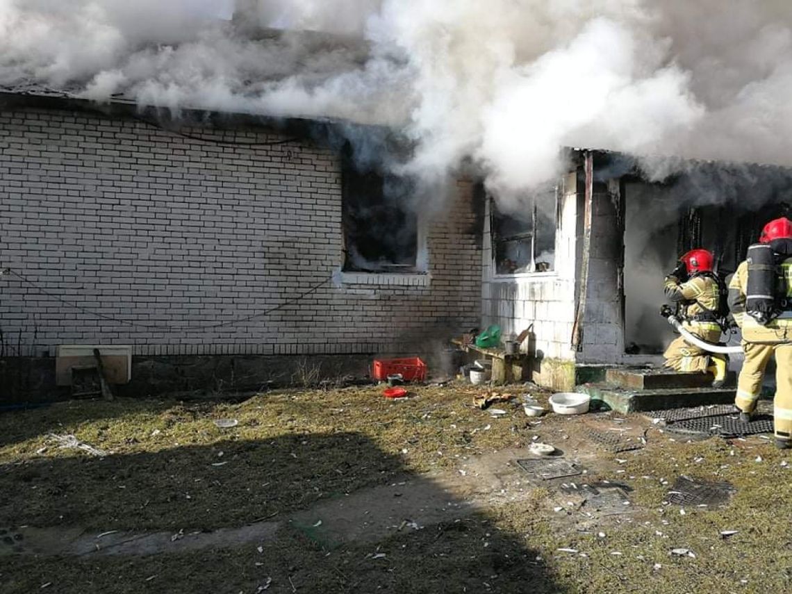 Pożar budynku mieszkalno-gospodarczego w Łącznej