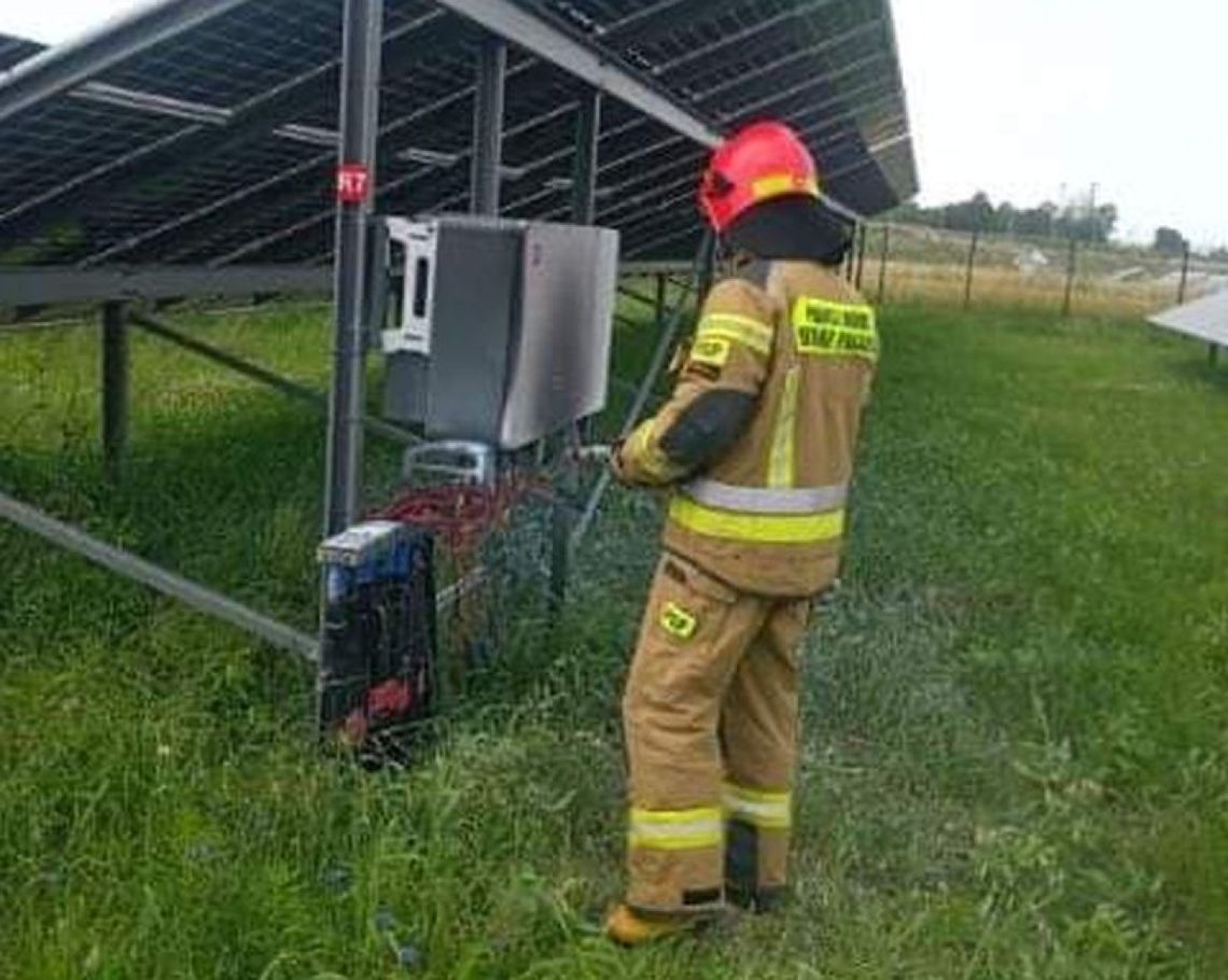 Pożar na farmie fotowoltaicznej