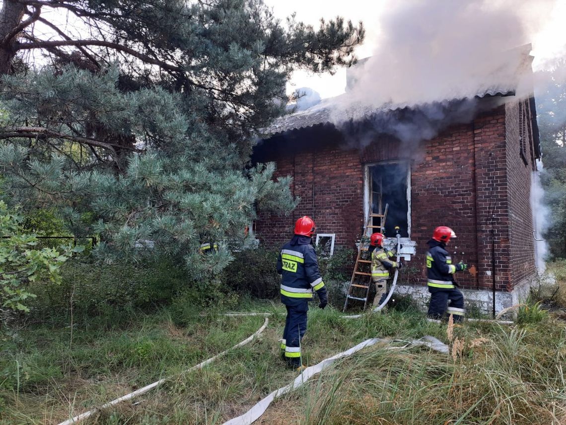 Pożar opuszczonego budynku mieszkalnego przy ul. Praga