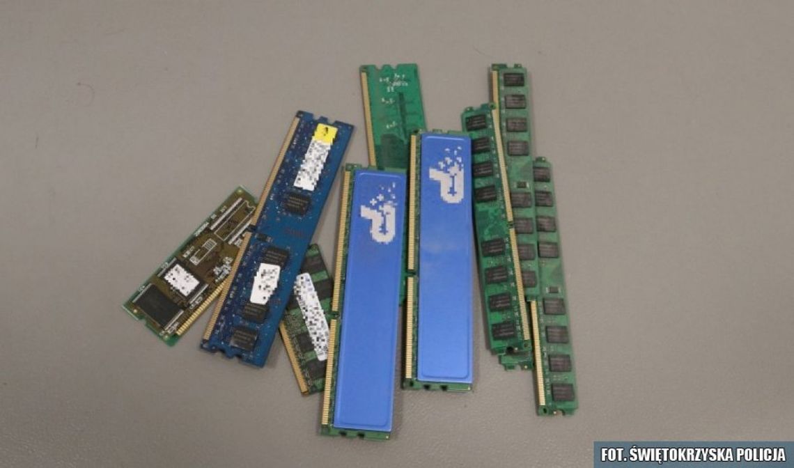 Pracownik jednej z kieleckich firm podmieniał w służbowych komputerach kości pamięci Pracownik jednej z kieleckich firm podmieniał w służbowych komputerach kości pamięci