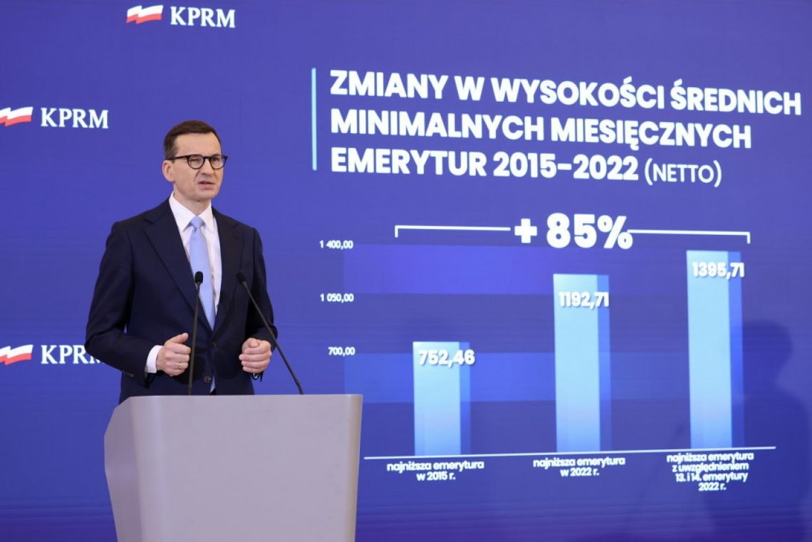 Premier: od marca wyższa waloryzacja rent i emerytur; emeryci otrzymają też czternastki