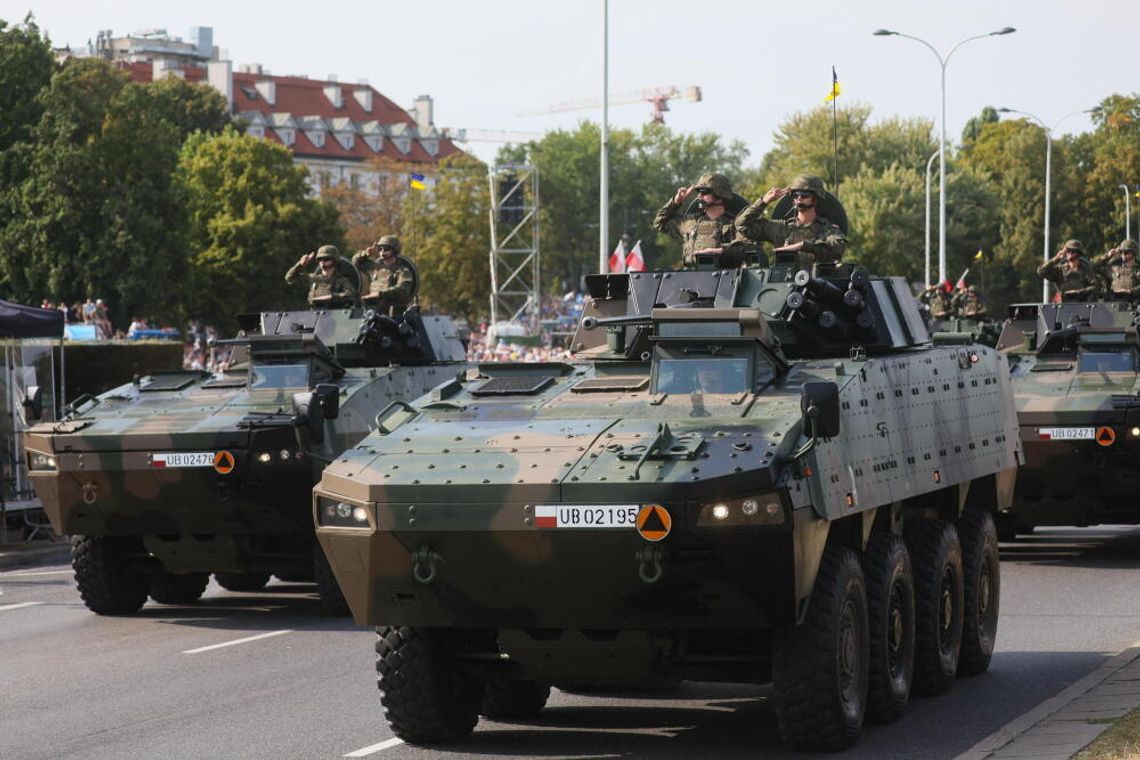 Przez cały następny tydzień obchody Święta Wojska Polskiego - w tym defilady, pikniki i upamiętnienie Bitwy Warszawskiej Przez cały następny tydzień obchody Święta Wojska Polskiego - w tym defilady, pikniki i upamiętnienie Bitwy Warszawskiej