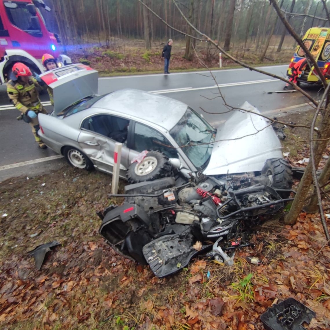 Quad zderzył się czołowo z samochodem