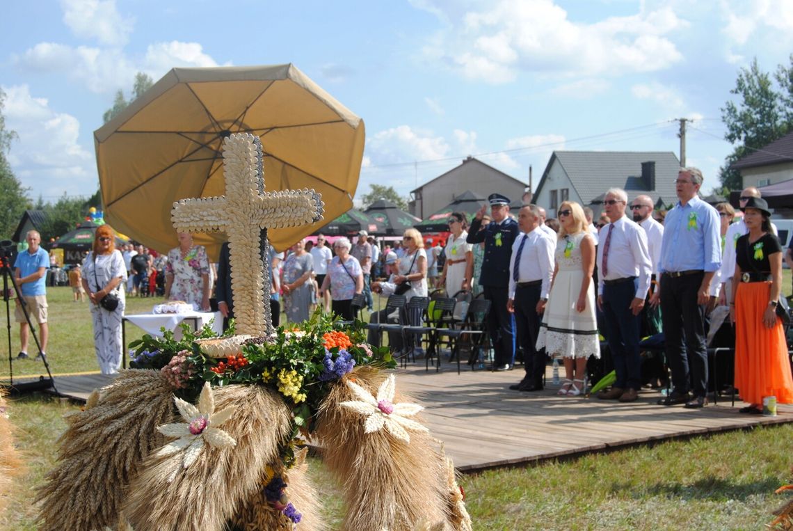 Rolnicy gminy Włoszczowa podziękowali za plony