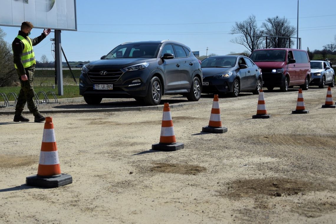 Rusza pierwszy w województwie świętokrzyskim punkt szczepień drive-thru