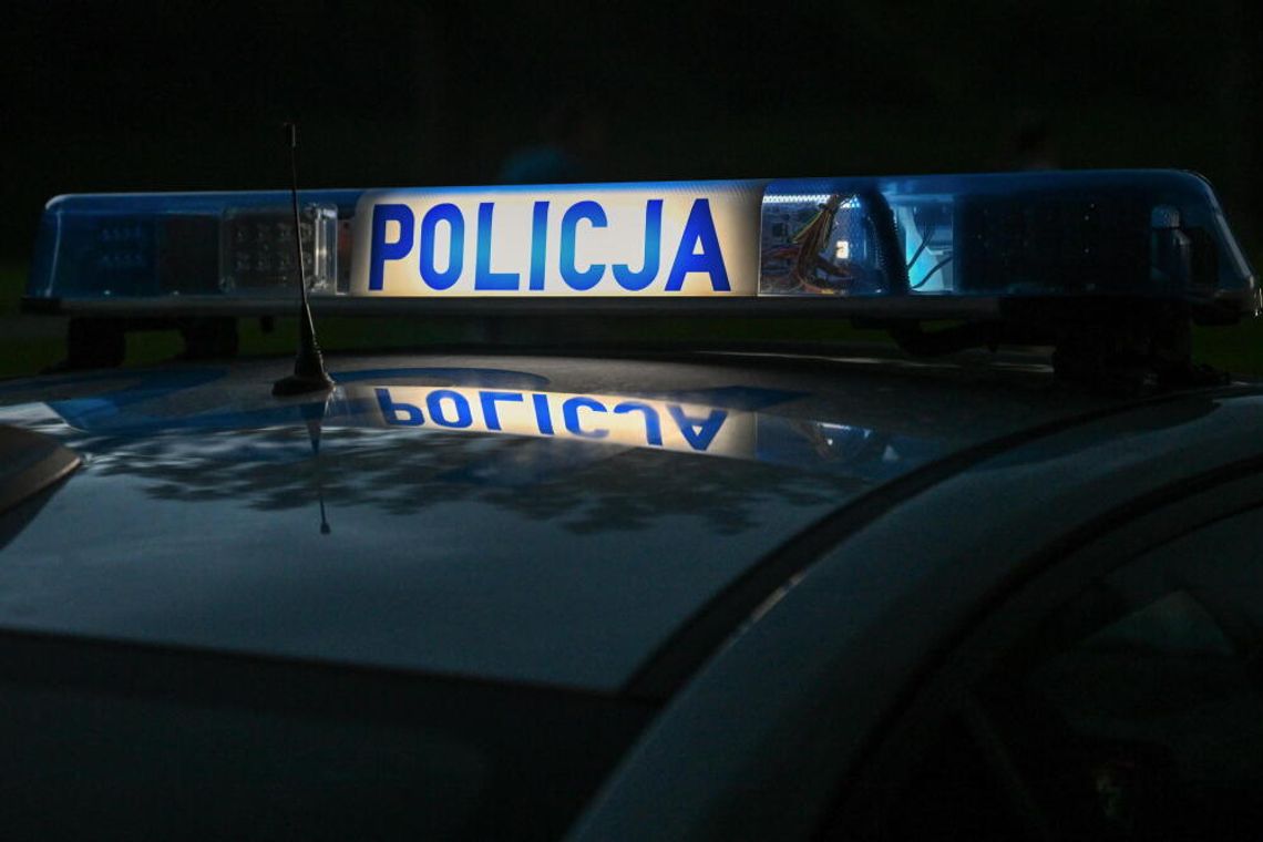 Są zarzuty dla 36-letniego mężczyzny, który w piątek zaatakował policjantów Są zarzuty dla 36-letniego mężczyzny, który w piątek zaatakował policjantów
