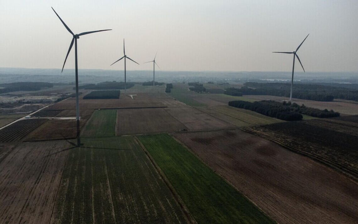Sejm w ustawie wiatrakowej zdecydował o przedłużeniu mrożenia cen prądu do końca roku