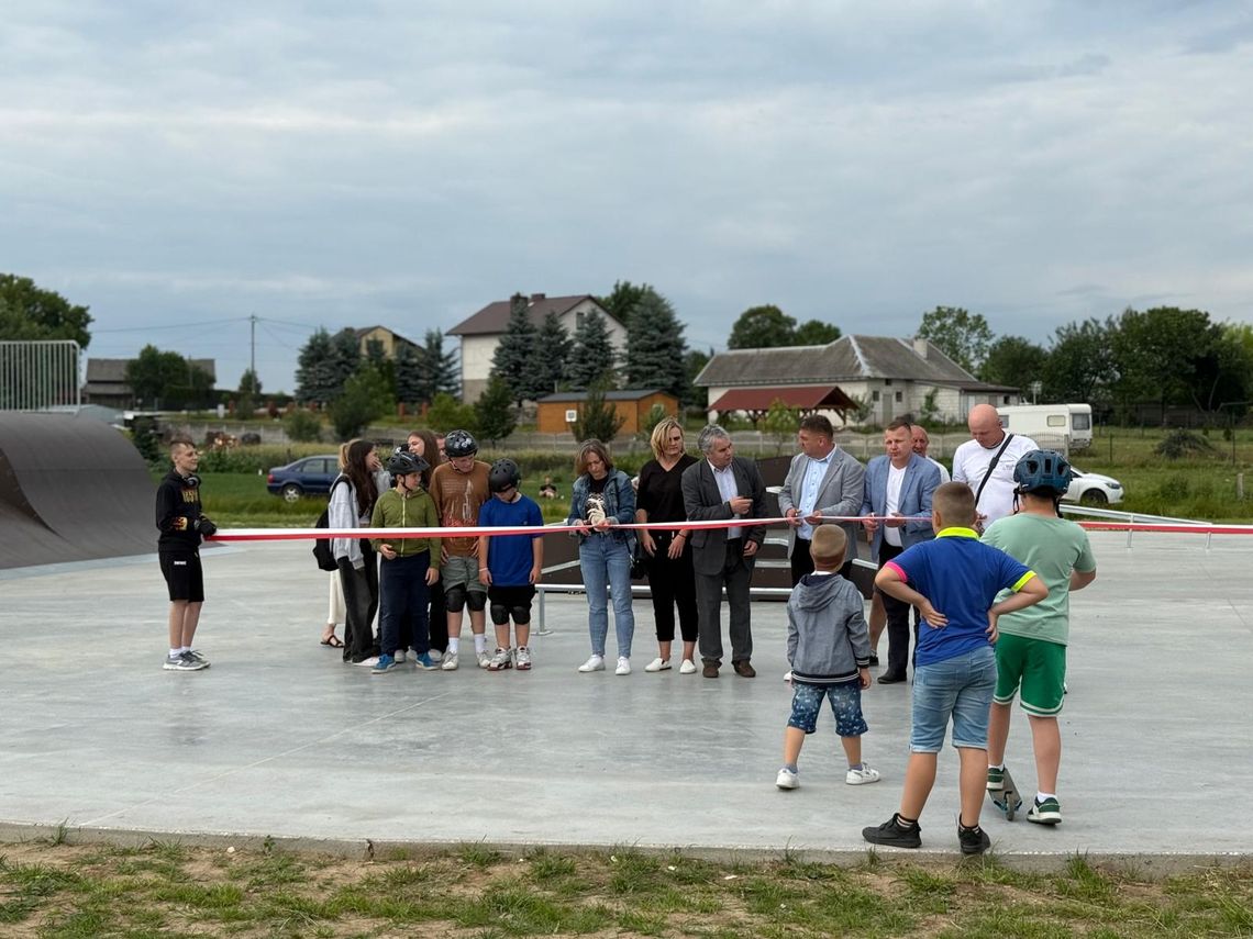 Skatepark w Radoszycach otwarty!