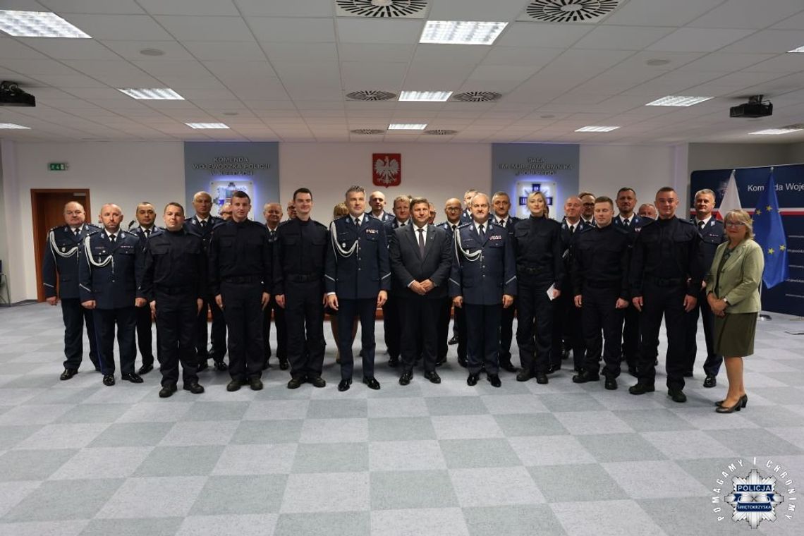 Ślubowanie nowych policjantów