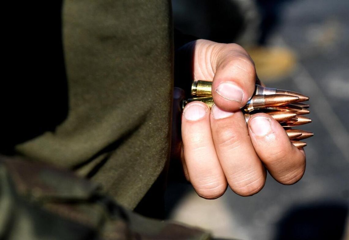 Sondaż: niemal połowa Polaków nie zgłosiłaby się do obrony kraju w przypadku zagrożenia wojną