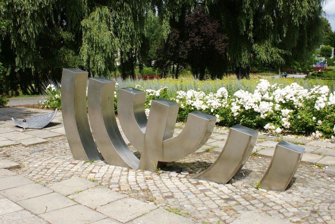 Stowarzyszanie im. Jana Karskiego zaprasza na uroczystości upamiętniające zagładę Żydów z kieleckiego getta