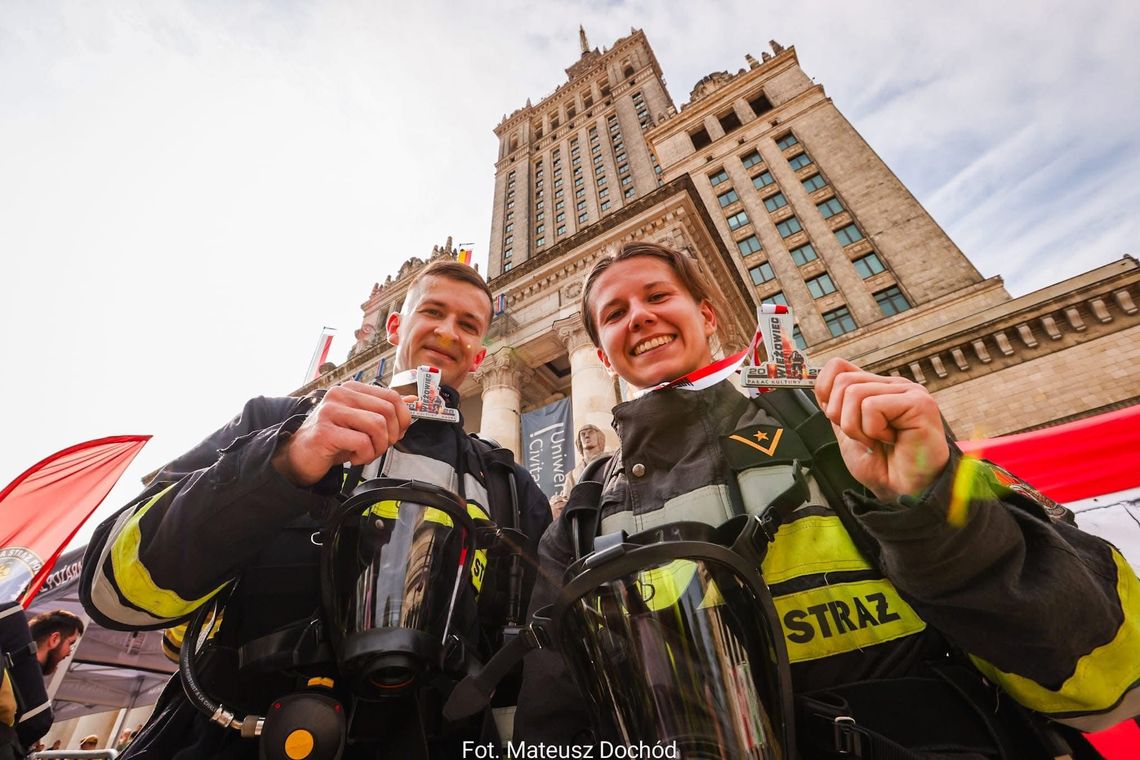 Sukces strażaków z KP PSP Jędrzejów w VII Mistrzostwach Polski Strażaków w Biegu po Schodach „Wieżowiec 2025” Sukces strażaków z KP PSP Jędrzejów w VII Mistrzostwach Polski Strażaków w Biegu po Schodach „Wieżowiec 2025”