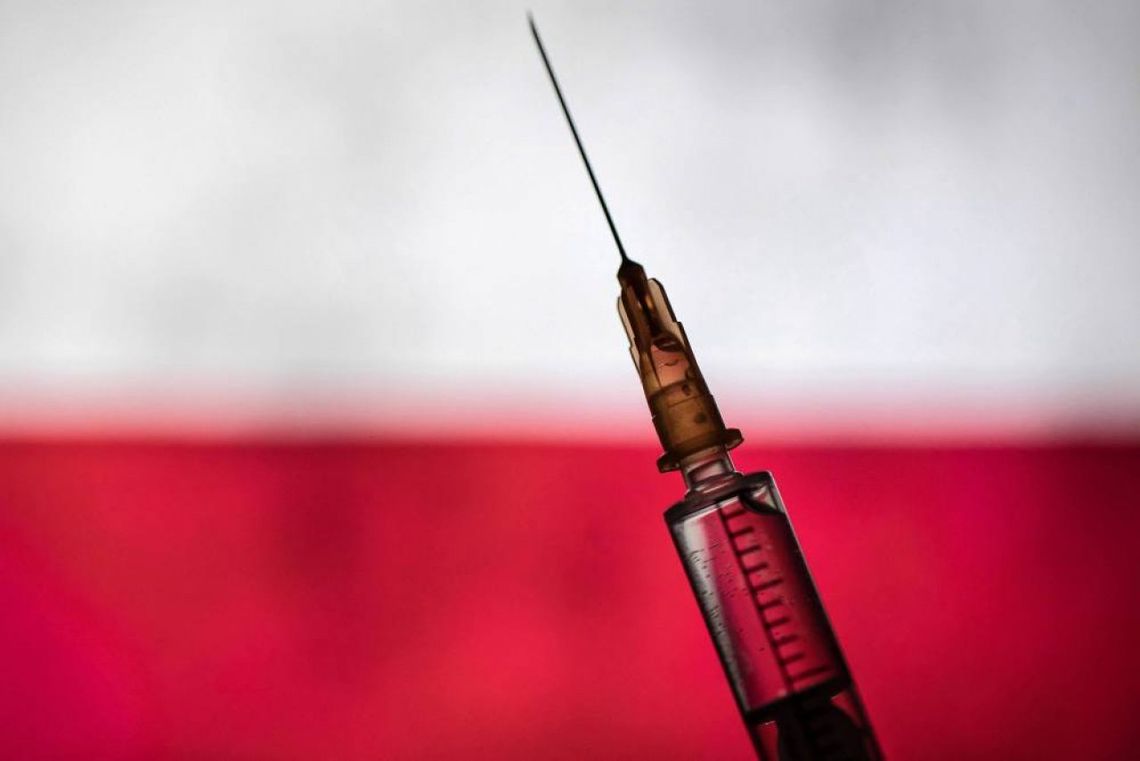 Szczepienia przewlekle chorych od poniedziałku 15 marca, 10 marca ruszą zapisy Szczepienia przewlekle chorych od poniedziałku 15 marca, 10 marca ruszą zapisy