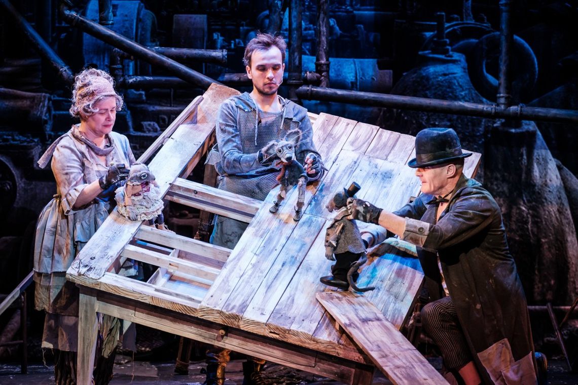 Teatr Kubuś wznawia działalność weekendową. W sobotę „Wszystkie myszy lubią ser”