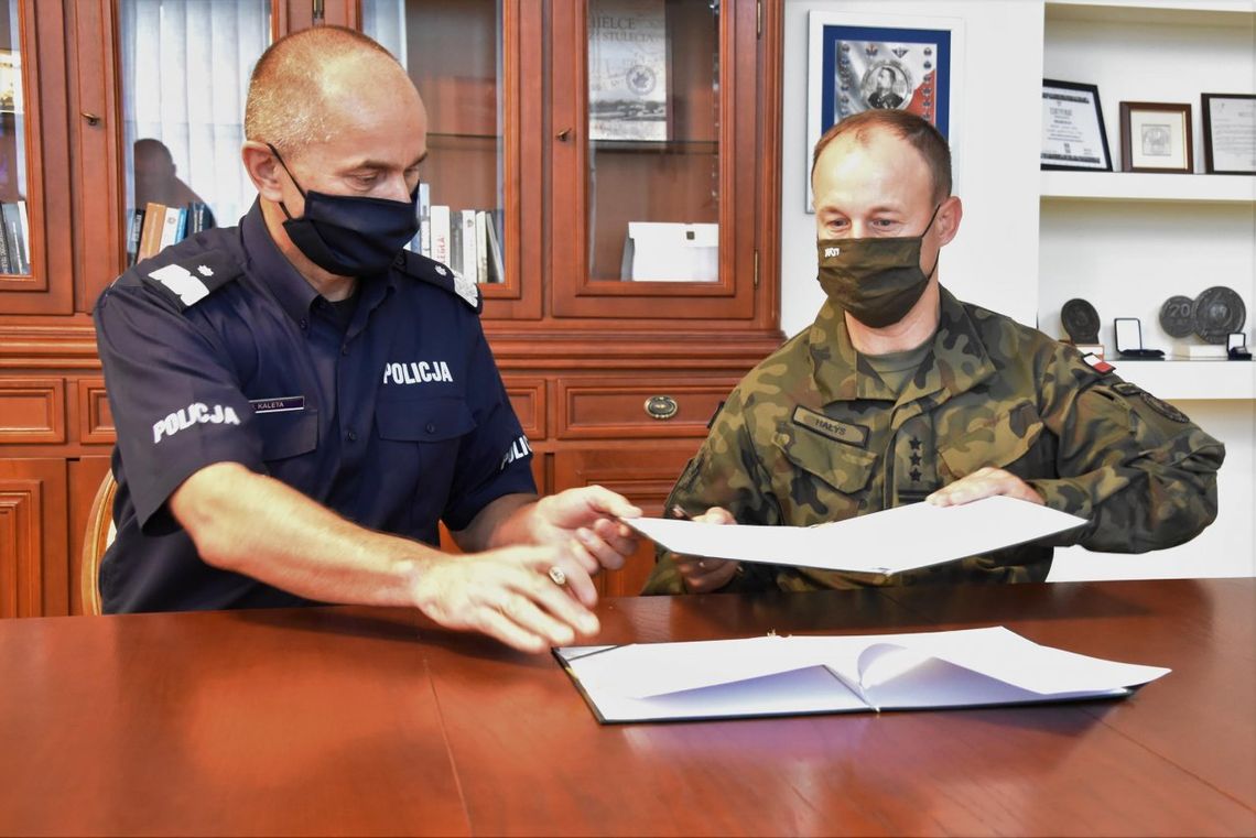 Terytorialsi podpisali porozumienie ze Świętokrzyską Policją Terytorialsi podpisali porozumienie ze Świętokrzyską Policją