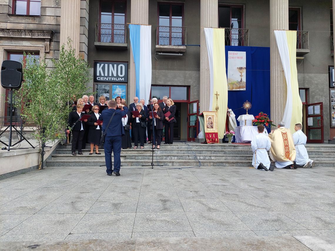 Tradycja, historia i współczesne obchody