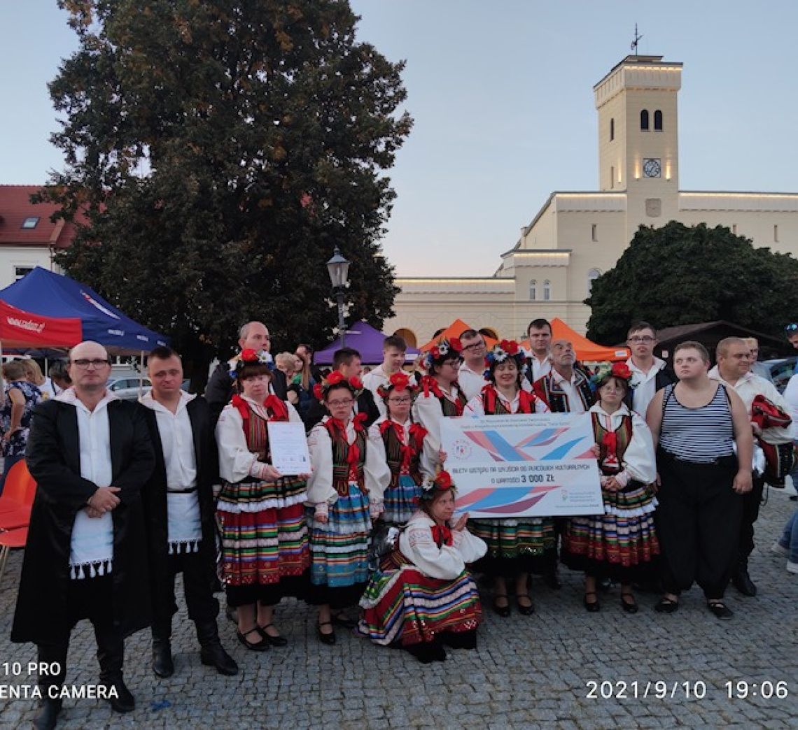 "Uśmiech" wrócił z nagrodą