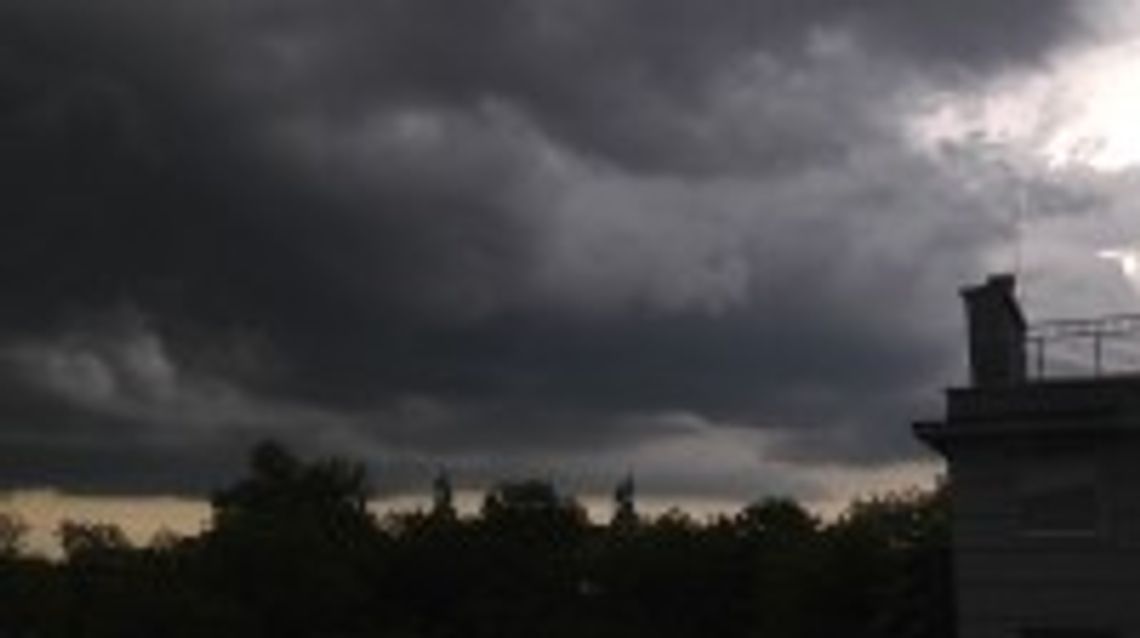 Uwaga, będą burze z gradem i silny wiatr