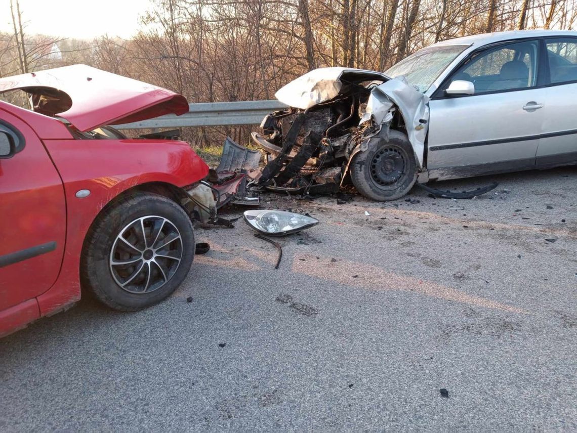 Uwaga utrudnienia. Zderzenie dwóch samochodów w gminie Łączna