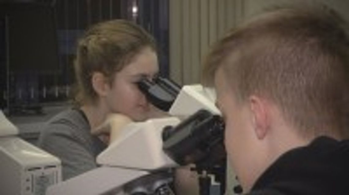 V Noc Biologów na UJK w Kielcach