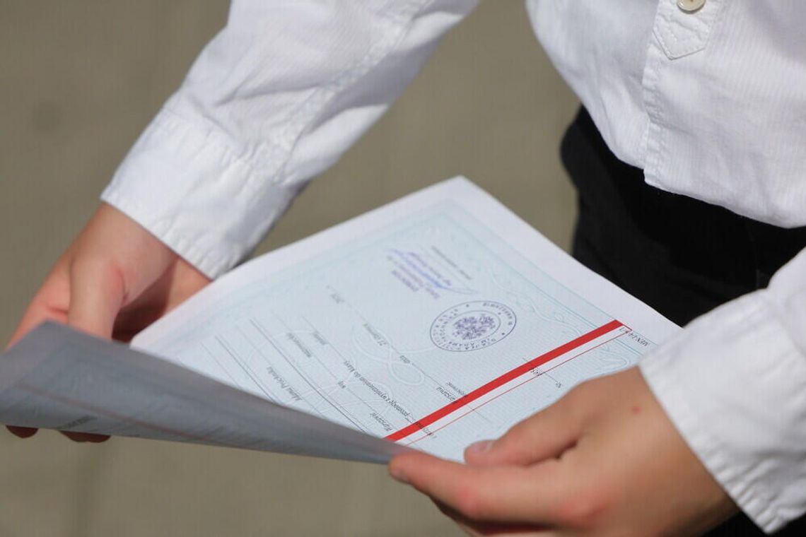 W piątek dla 4,8 mln uczniów skończy się rok szkolny 2024/2025 W piątek dla 4,8 mln uczniów skończy się rok szkolny 2024/2025