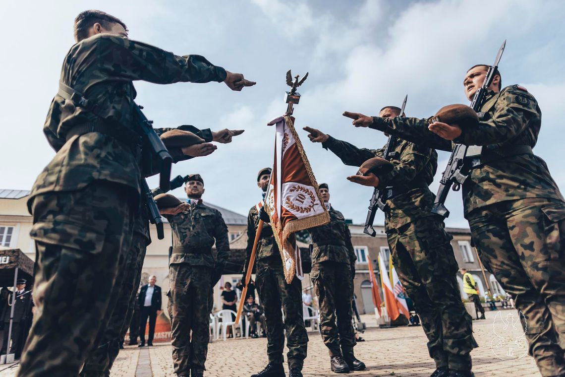 Wakacje WOT z przysięgą w Chęcinach