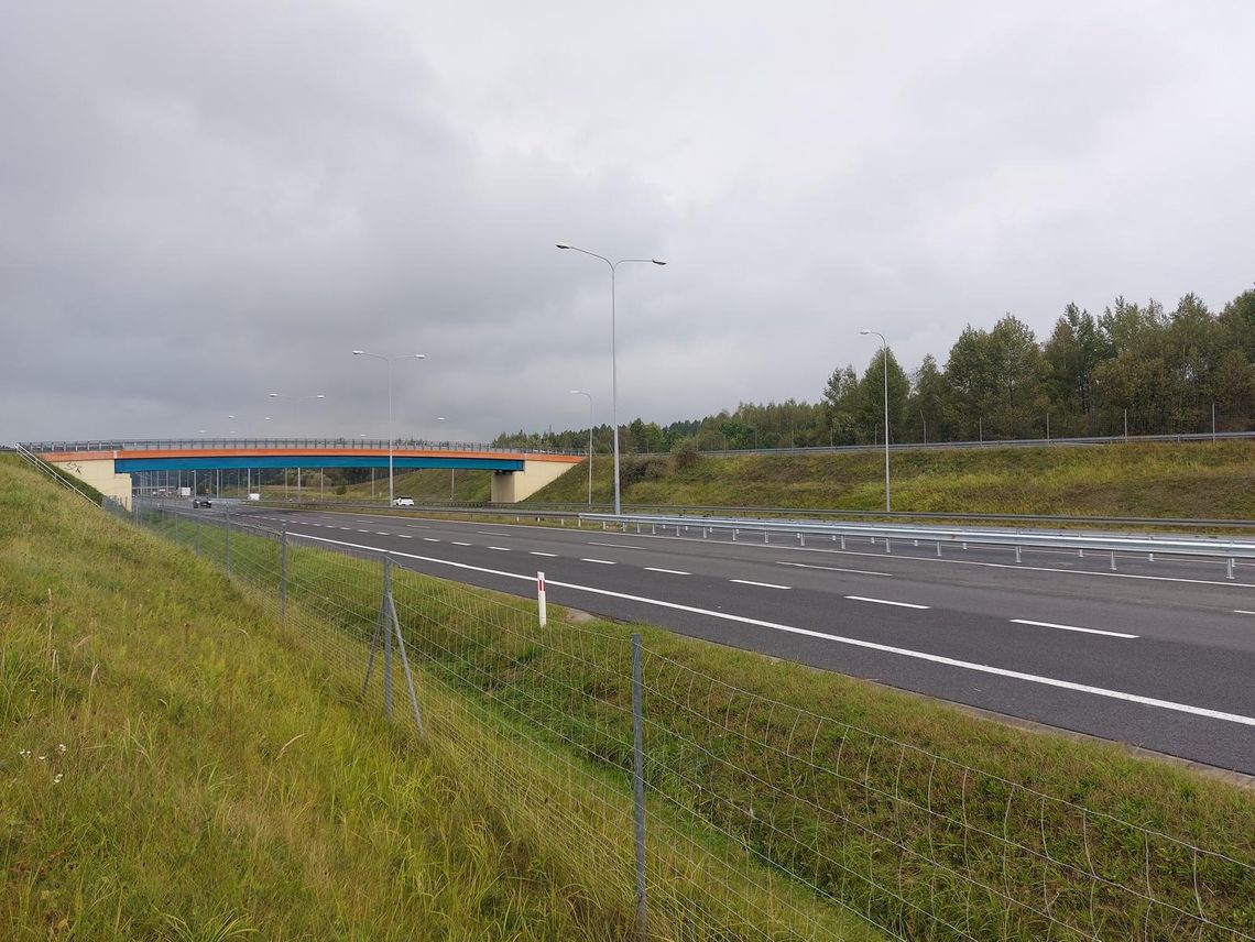 Wiadukt nad S7 w Kajetanowie już otwarty