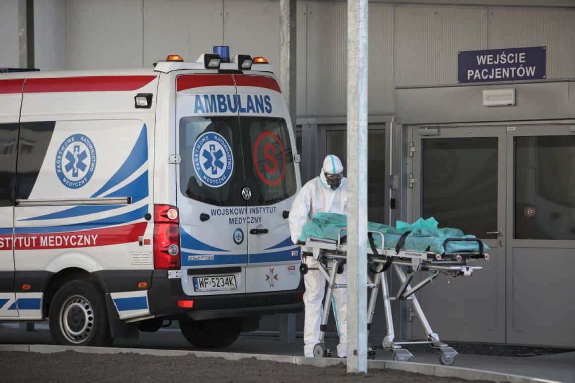 Wypisy i nowe przyjęcia - brak miejsc w szpitalu tymczasowym w Kielcach