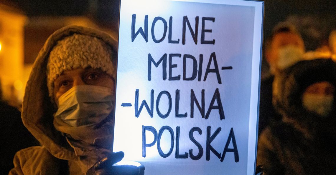 Zakaz prowadzenia mediów przez władze samorządowe. Oświadczenie