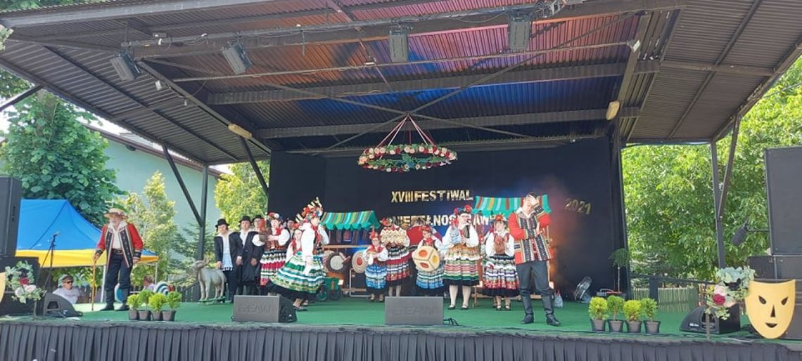 Zespół "Uśmiech" laureatem festiwalu piosenki osób niepełnosprawnych w Podolanach Zespół "Uśmiech" laureatem festiwalu piosenki osób niepełnosprawnych w Podolanach