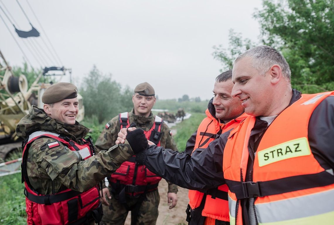 Żołnierze gotowi do działań przeciwpowodziowych