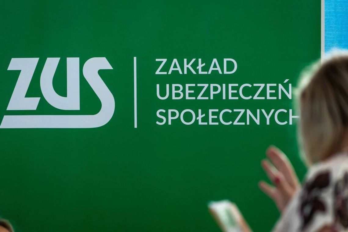 ZUS: 755,2 tys. osób otrzymało wyższe świadczenia w ramach renty wdowiej