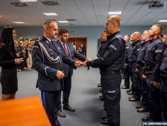 Nowi policjanci w garnizonie świętokrzyskim