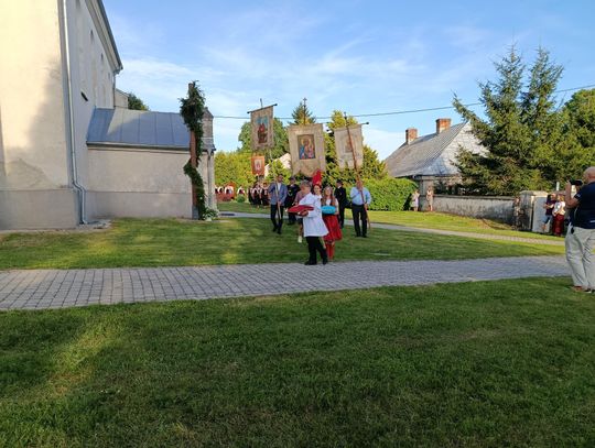 700 lat parafii w Sędziejowicach